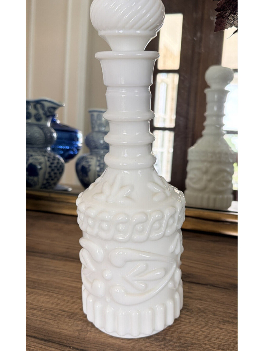 Vintage 1969 Jim Beam Bonded Beam White Milk Glass Swirl Whiskey Decanter
